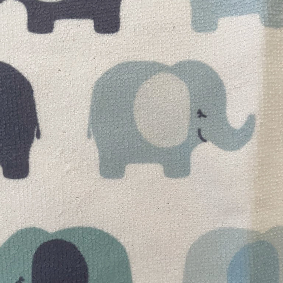 Babero microtoalla elefantes